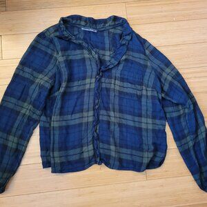 Abercrombie & Fitch Plaid viscose blouse women's large. Very soft. Ruffle